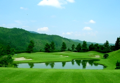 上野原カントリークラブ