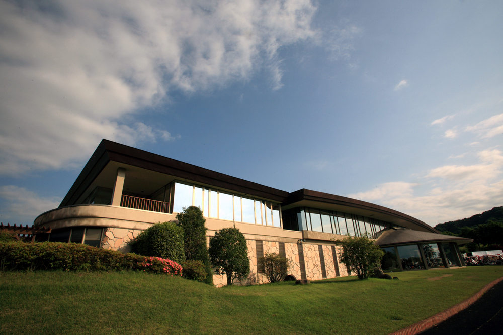 レーサム ゴルフ＆スパ リゾート（旧：プレスカントリークラブ）